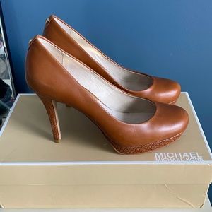 Michael Kors Pumps size 7.5